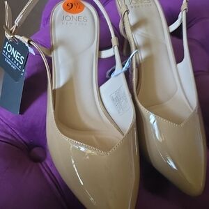 Jones New York Women's Beige Patent Slingback Heels 9.5 New Without Box